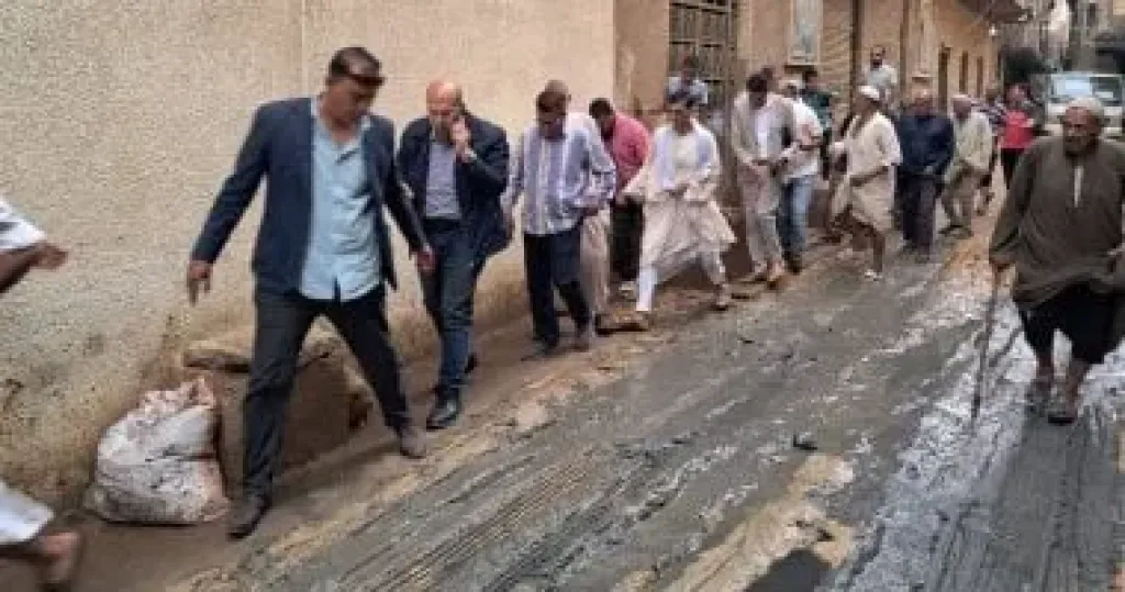 ”الجيزة”: الدفع بحفارات ولوادر لسرعة شفط المياه الناتجة عن مصرف أبو مسلم