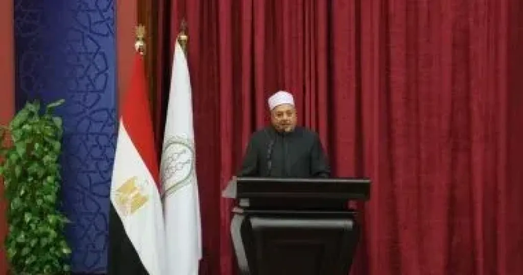 من المعاهد الأزهرية للطلاب الوافدين: أنتم سفراء الأزهر في نشر سماحة الإسلام