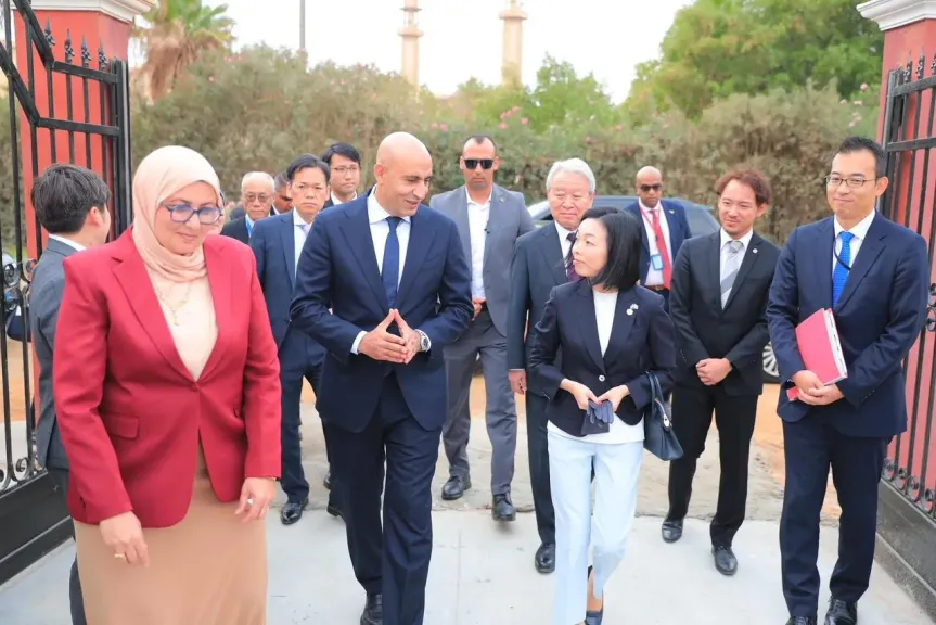 وزير التربية والتعليم يصطحب الأميرة أكيكو من العائلة الإمبراطورية اليابانية في زيارة للمدرسة المصرية اليابانية بمنطقة زهراء مدينة نصر