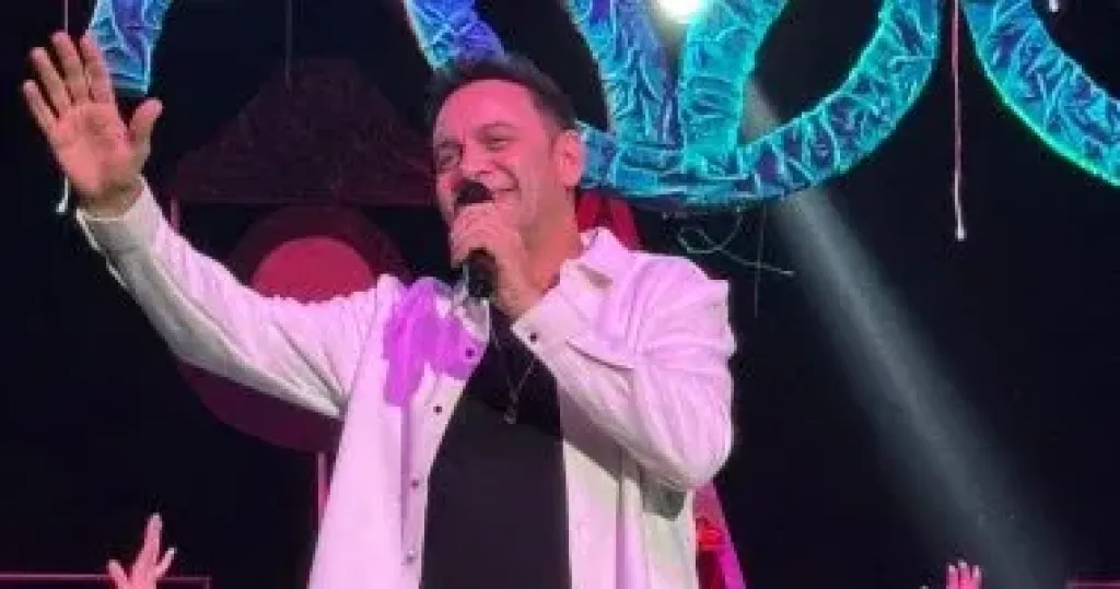 مصطفى قمر يُحيى حفل افتتاح الدورة الرابعة لمهرجان الفضاءات الغير تقليدية