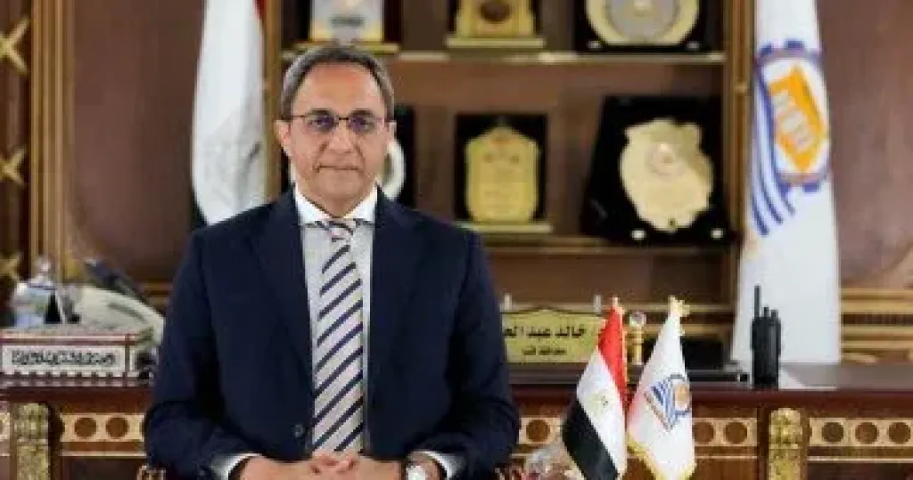 محافظ قنا يعتمد حركة تنقلات جديدة لرؤساء المراكز والمدن ونوابهم