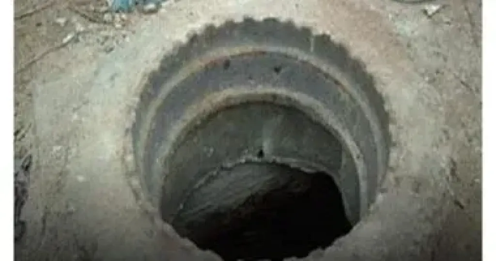 مصرع وإصابة 3 أشخاص إثر سقوطهم فى بالوعة صرف صحى بأطفيح