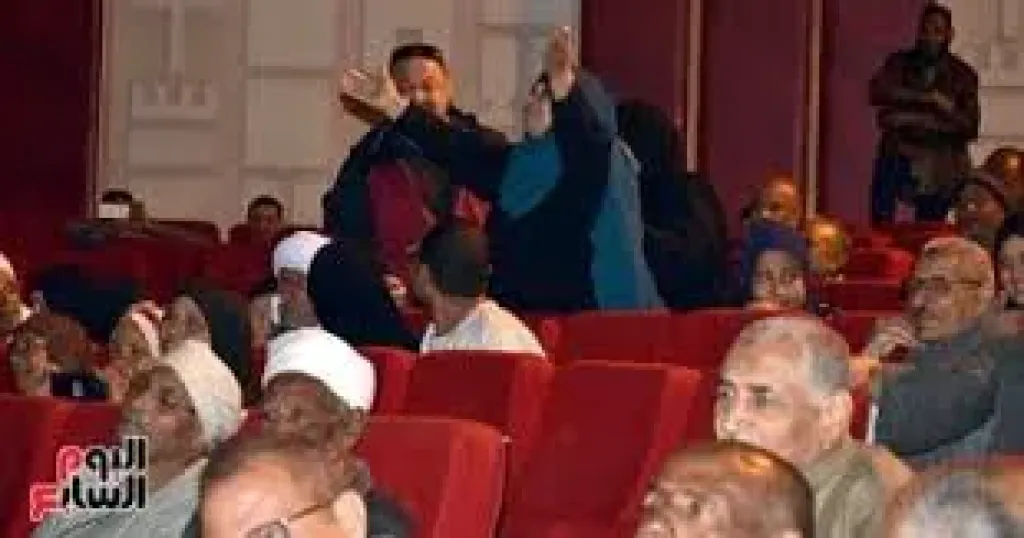 بكاء وزغاريد، فرحة الفائزين في القرعة العلنية للحج بالإسماعيلية