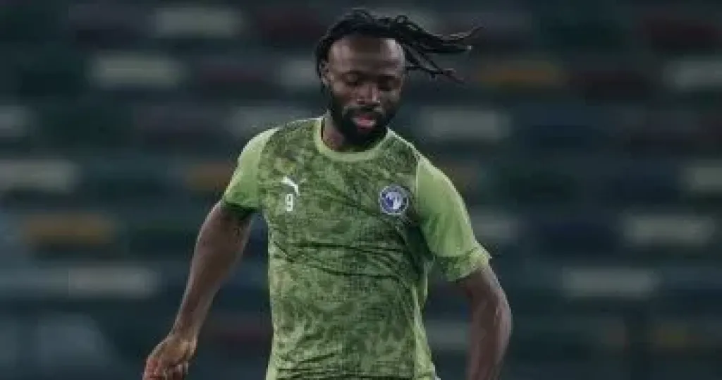 بيراميدز يخوض أول تدريباته فى أبو ظبى بمشاركة جميع اللاعبين استعدادًا للزمالك