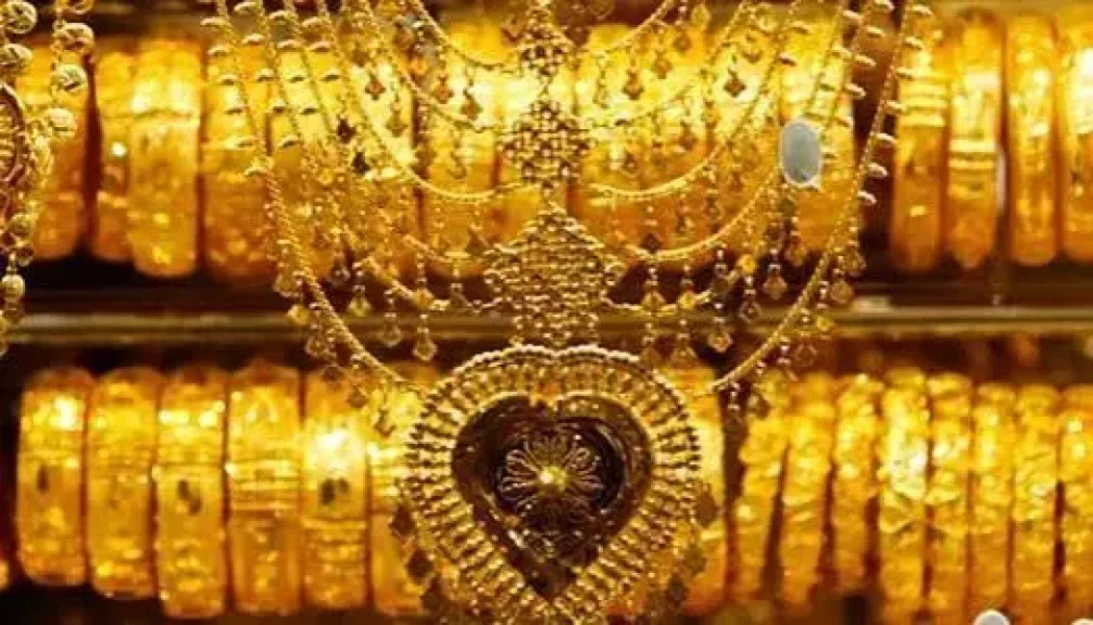 سعر الذهب مساء اليوم السبت 15-11-2025