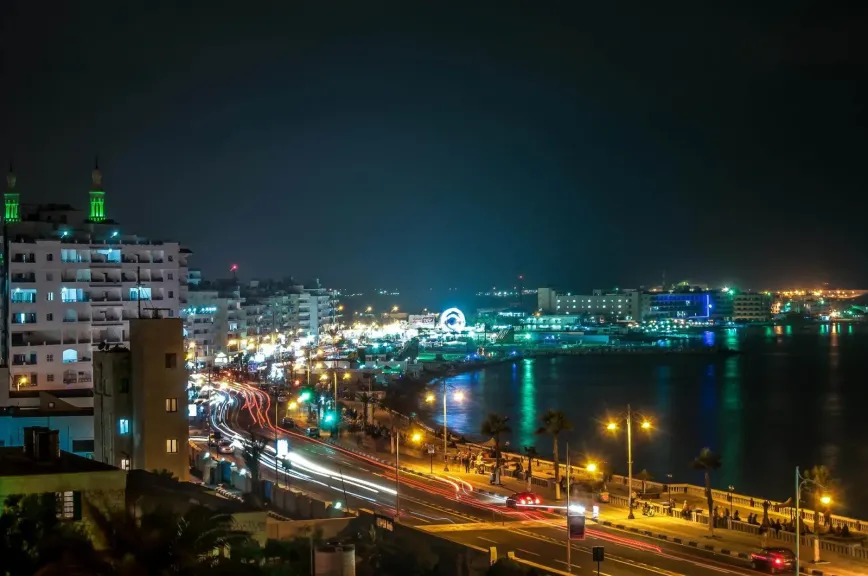 اتفاق مليارى فى مرسى مطروح.. 10 أرقام تلخص الصفقة المصرية القطرية بعلم الروم