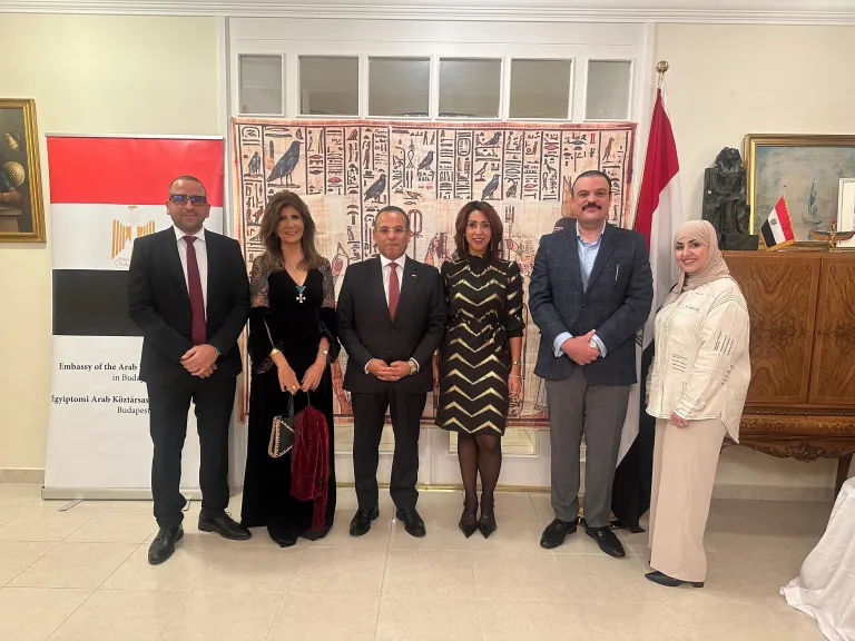 حتفالٌ مِصريٌّ مُميَّزٌ في بودابست بِمُناسبَةِ افتتاحِ المُتحَفِ المِصريِّ الكبير.