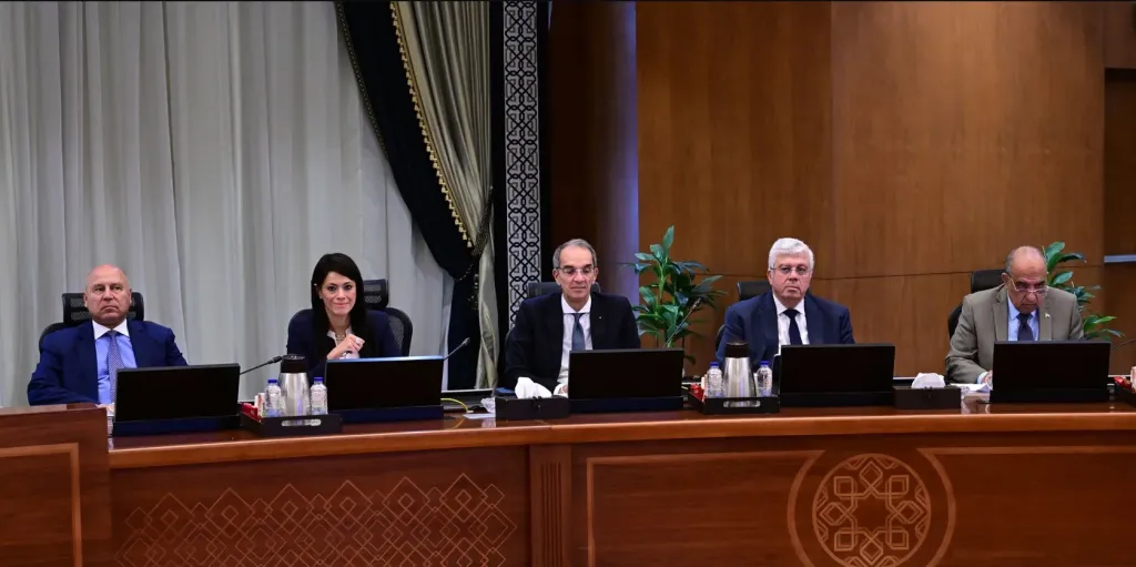 وزير التعليم العالي: الوزارة تحصل على اعتماد ”المنظمة الحكومية المبتكرة المعتمدة” من المعهد العالمي للابتكار