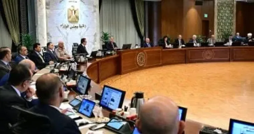 تفعيل آلية التسجيل التلقائى لغير القادرين بالتأمين الصحى الشامل