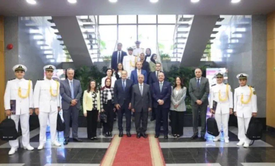 10 منح دراسية كاملة لطلاب الأكاديمية العربية بالتعاون مع CMA CGM|صور