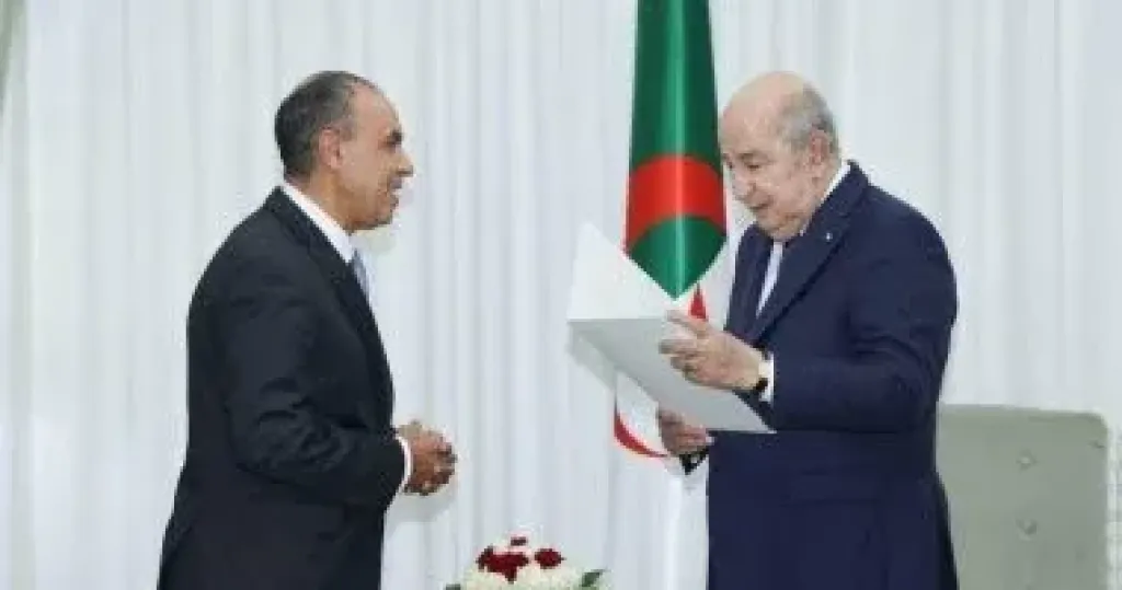 وزير الخارجية يلتقى الرئيس الجزائرى عبد المجيد تبون