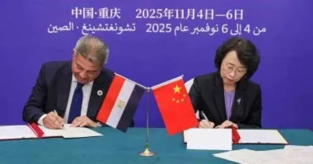 محافظ القاهرة: مبادرة صنع فى جامعة حلوان خطوة لدعم الصناعة المحلية