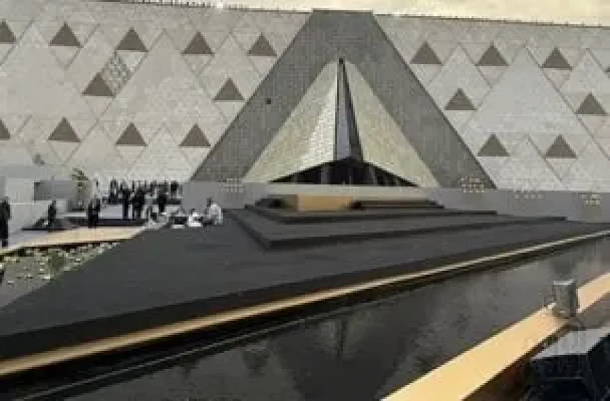 مفكر سياسى: الاهتمام الإعلامي الفرنسي بافتتاح المتحف المصري الكبير غير مسبوق