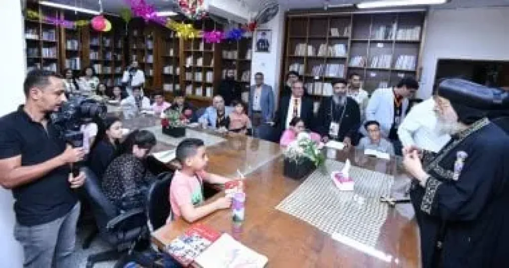 البابا تواضروس الثانى يتفقد كنيسة العذراء ومارجرجس بمدينة الأمل ومبنى خدماتها