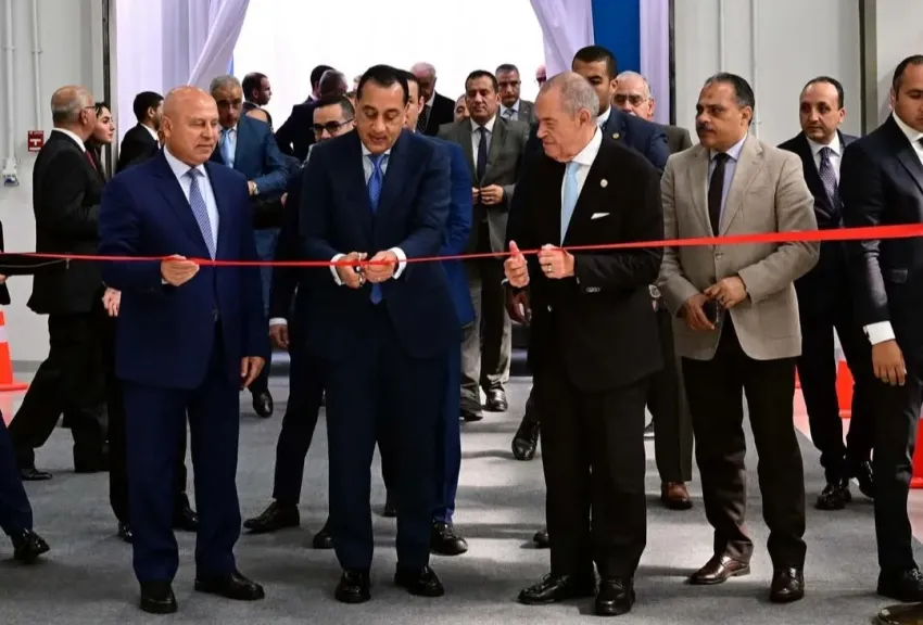 باستثمارات نصف مليار جنيه مليون..  رئيس الوزراء يفتتح مصنع ”المنصور للفلاتر الصناعية بالعاشر من رمضان