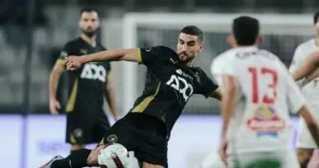محمد عواد يتصدي لهجمة خطيرة لبيراميدز أمام الزمالك