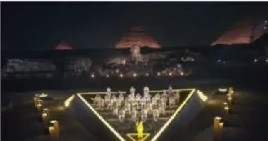 برنامج معكم يكشف كواليس تنفيذ ديكور احتفالية المتحف المصري الكبير