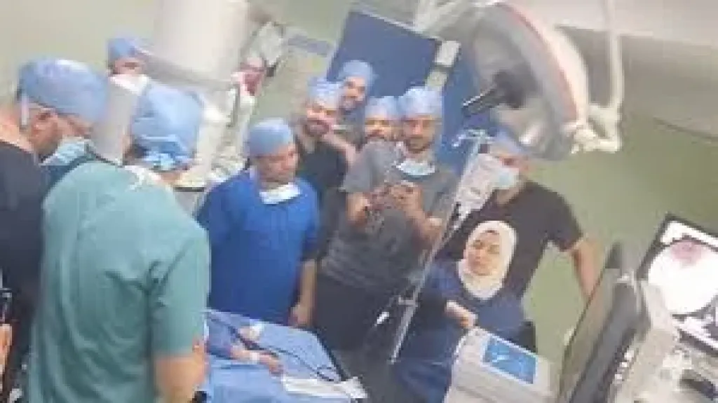 ابتلعته منذ 6 أشهر، استخراج دبوس ضغط من مريء رضيعة بمستشفى بنها التخصصي للأطفال