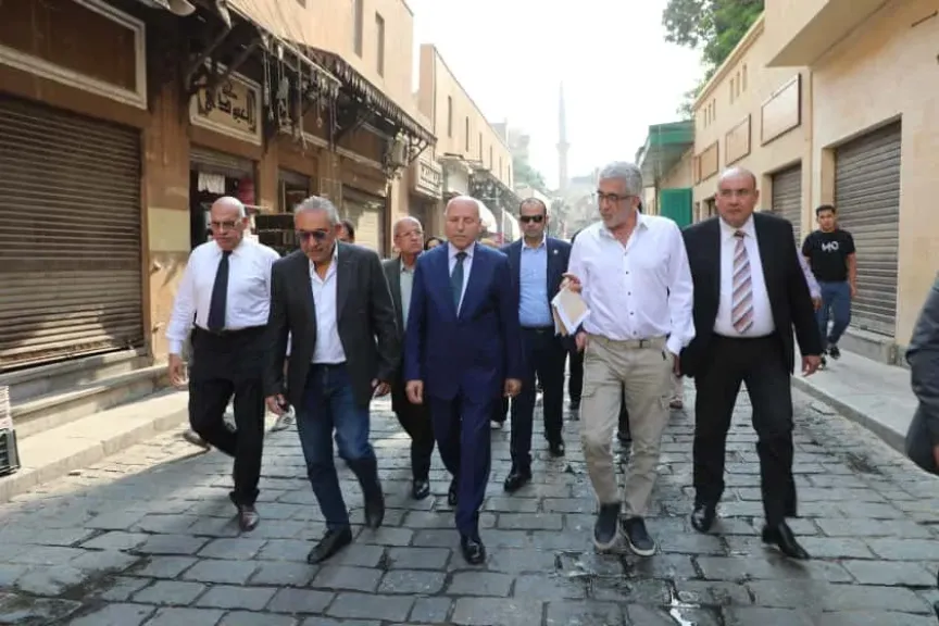 محافظ العاصمة يتفقد منطقة القاهرة التاريخية للاطلاع على أعمال التطوير