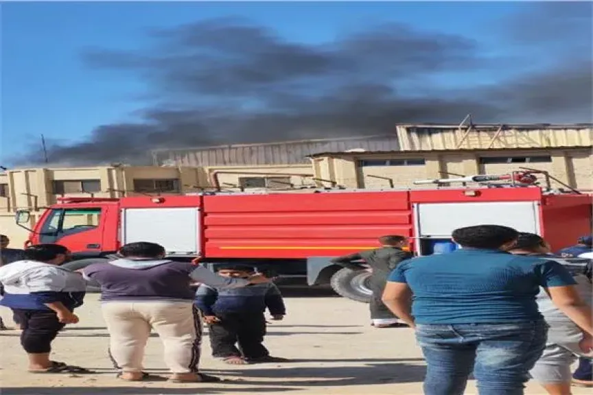 الحماية المدنية بالإسكندرية تنجح في السيطرة على حريق بمخزن ملابس