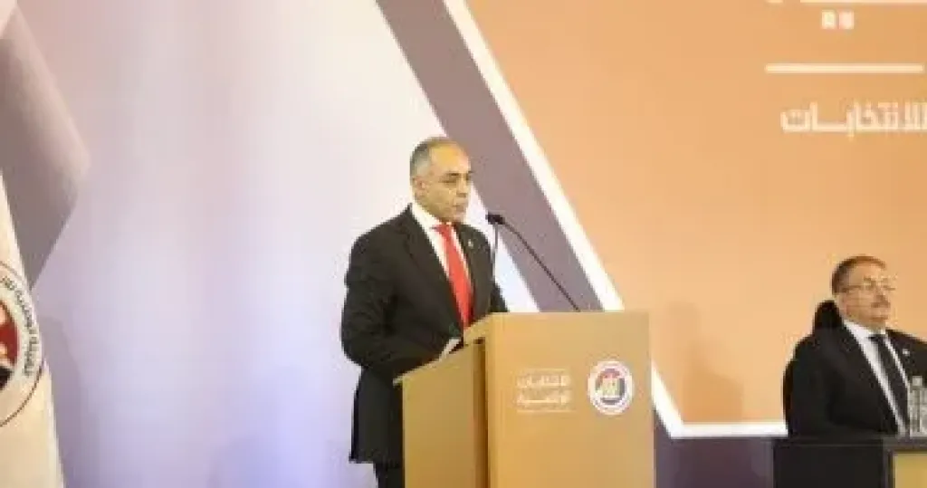 غرفة عمليات الهيئة الوطنية تتابع سير الاقتراع بمقار التصويت فى الخارج بانتخابات النواب