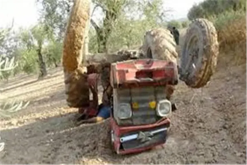 إصابة 4 أطفال في حادث انقلاب جرار زراعي بالغربية