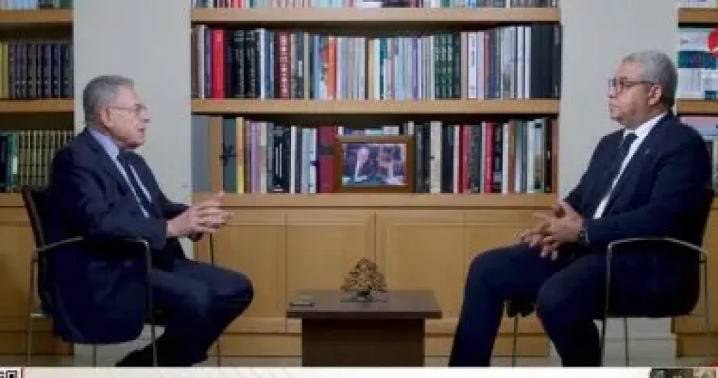 رئيس وزراء لبنان الأسبق: المحاصصة الطائفية في لبنان انحراف عن اتفاق الطائف