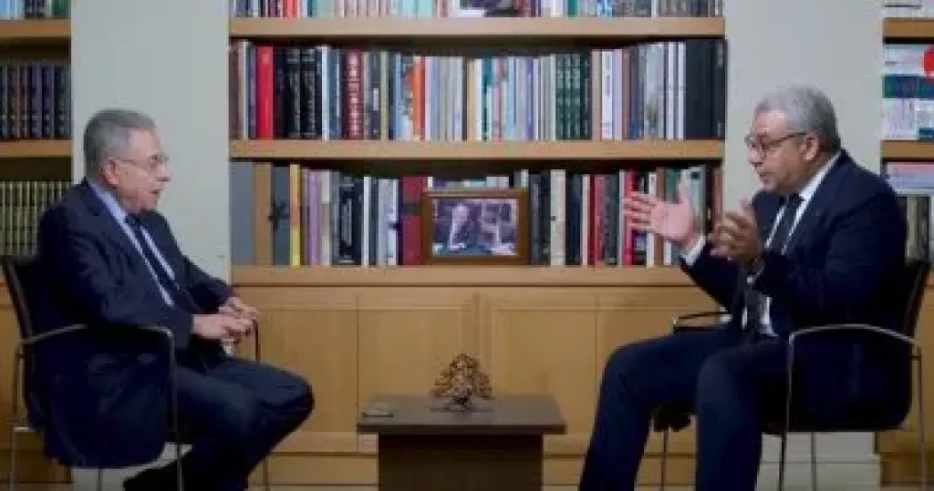 فؤاد السنيورة: عون لم يكن راضيا عن اتفاق الطائف حتى عندما أصبح رئيسا