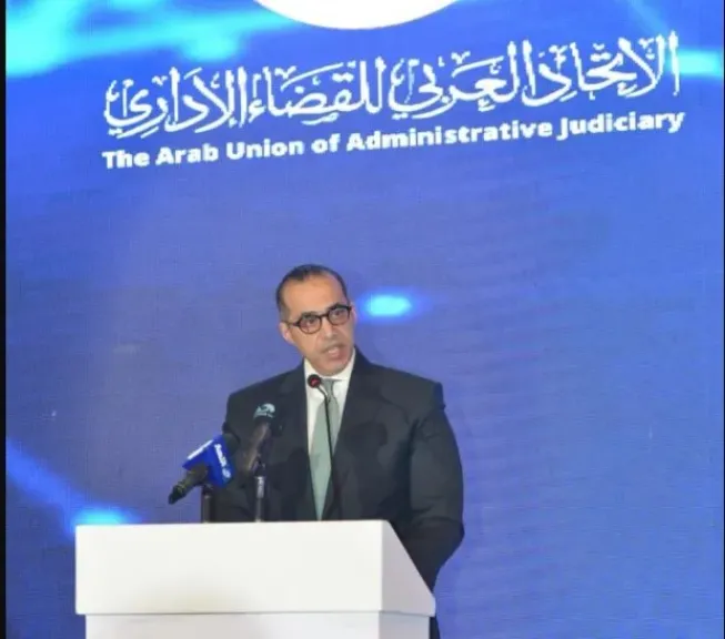المستشار محمود فوزي: العدالة الإدارية كانت عبر تاريخها رائدة في ترسيخ مبدأ المشروعية