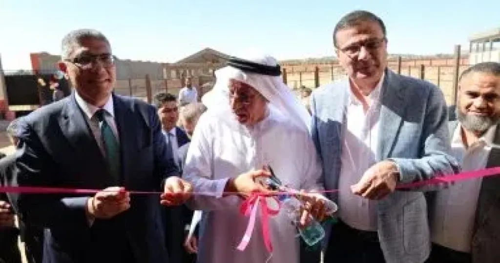 وزير الزراعة ومحافظ الجيزة يفتتحان مشروعات تنموية بالواحات البحرية