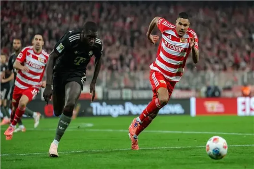 ثنائية هولندية تعرقل مسيرة بايرن ميونخ في الدوري الألماني