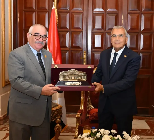 لتقديم التهنئة.. المستشار عصام فريد يستقبل رئيس هيئة قضايا الدولة والوفد المرافق له