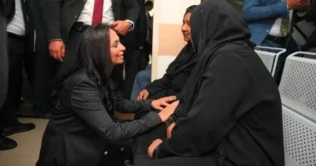 وزيرة التضامن تطمئن على مستوى الخدمات المقدمة لمرضى السرطان بالصعيد