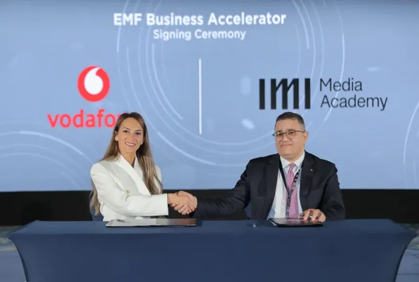 ‏IMI للإعلام يوقعان اتفاقية شراكة لتمكين كوادر الصحفيين والإعلاميين في قطاع الاتصالات في مصر.