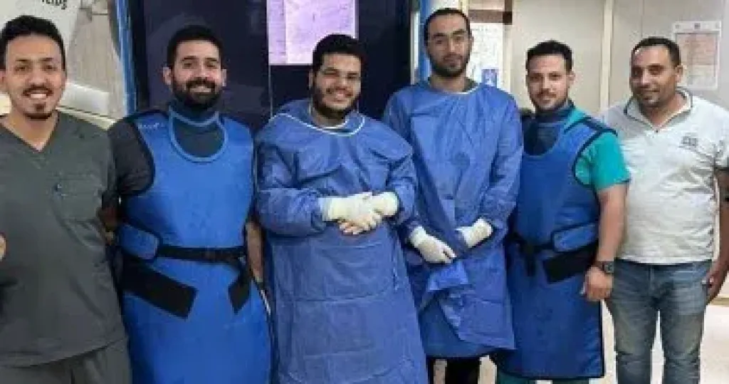 معهد الكبد القومي بجامعة المنوفية يُنقذ حياة مريض من نزيف حاد دون جراحة