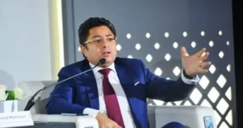 ”دا عمار.. هو احنا بعنا الهرم؟!”.. خالد أبوبكر يهاجم منتقدى صفقة ”علم الروم”