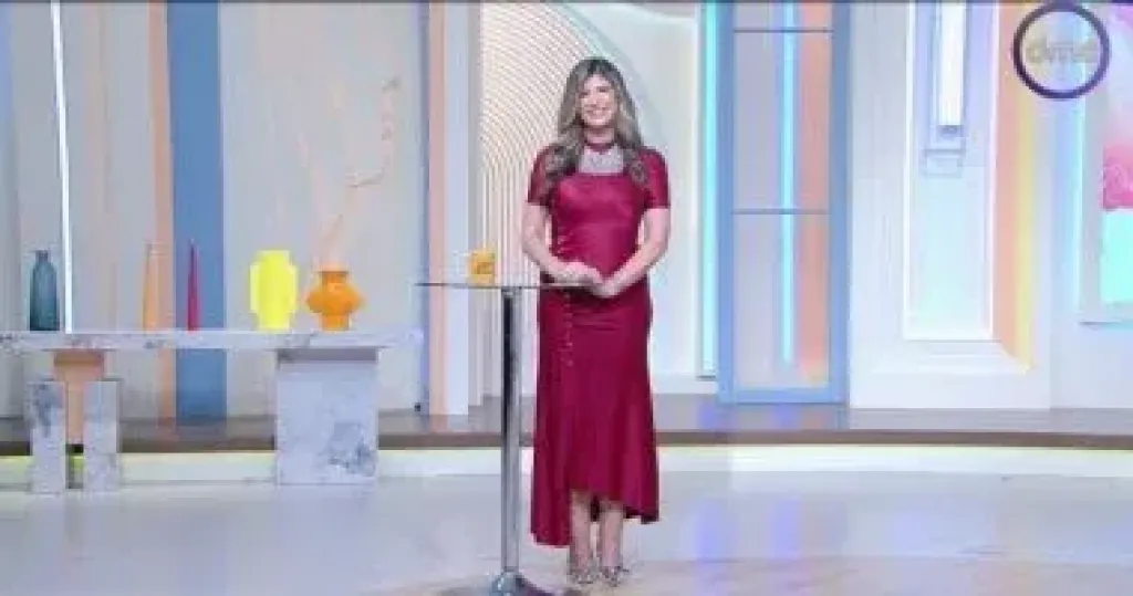 نهى عبد العزيز بـ ست ستات: احذر من ورطة التسوق أونلاين