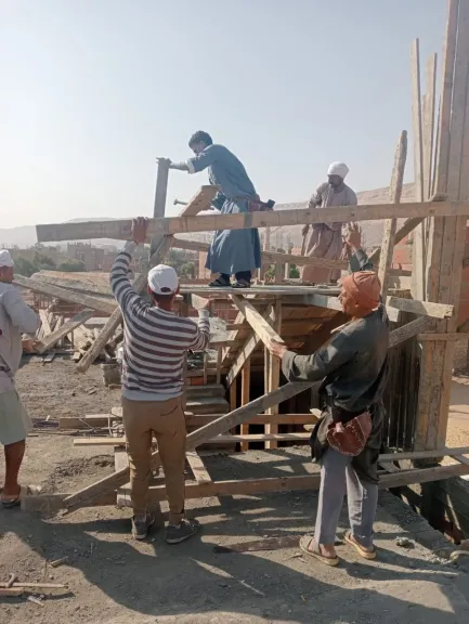 محافظ أسيوط: إزالة 8 حالات تعدي واسترداد 3 أفدنة و230 متر مربع