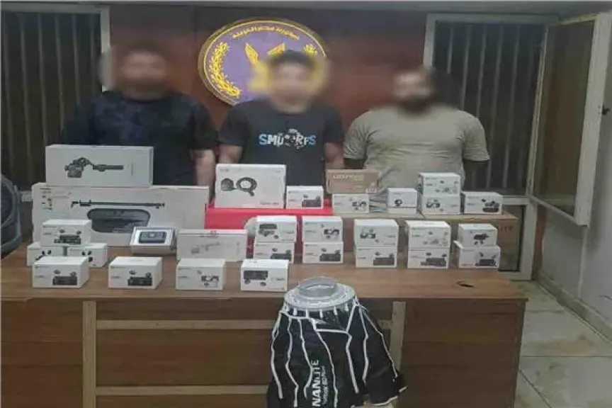 ضبط المتهمين بسرقة معدات تصوير من داخل شركة في عابدين