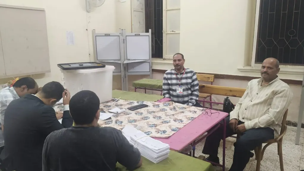 اليوم الثاني والاخير غلق لجان انتخابات مجلس النواب وأعمال فرز الأصوات بأسيوط