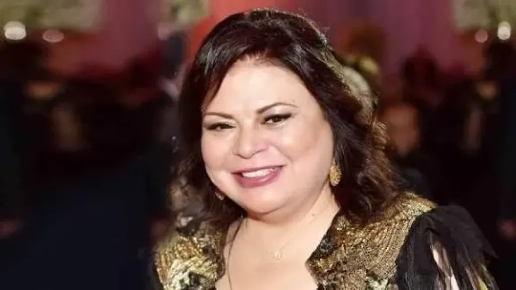 تعرف على شخصية ماجدة زكي في مسلسل ”رأس الأفعى”