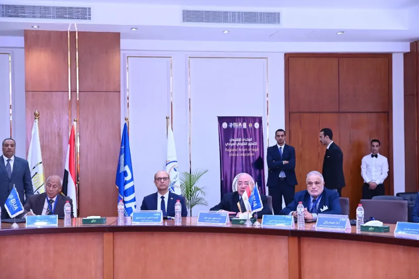 رئيس جامعة أسيوط يشهد انطلاق فعاليات المنتدى الإقليمي الأول للتعليم القانوني