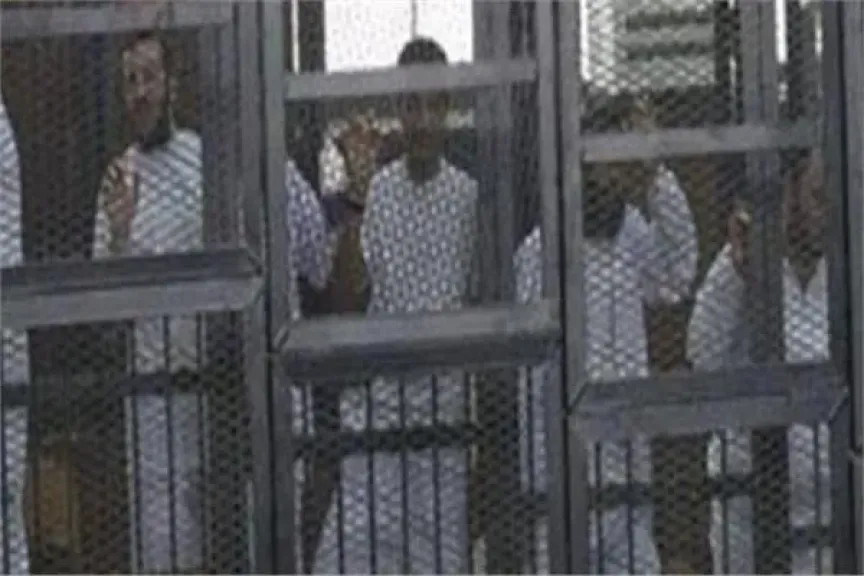 تأجيل محاكمة 7 متهمين في قضية «خلية العملة»