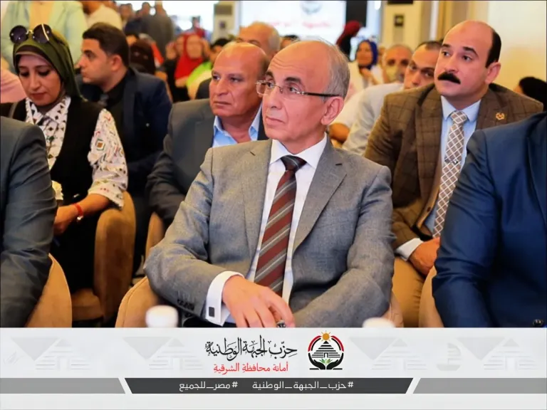 د.عثمان شعلان أمين الجبهة الوطنية بالشرقية يشهد افتتاح مقر الحزب بمدينة بلبيس