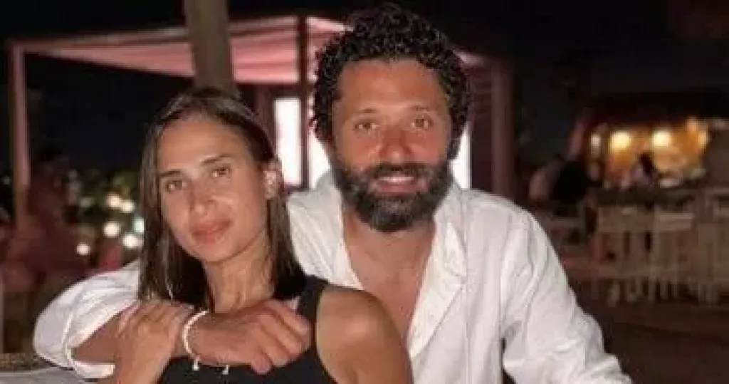 زيادة حساب آن الرفاعي نصف مليون متابع بعد الطلاق من كريم محمود عبد العزيز