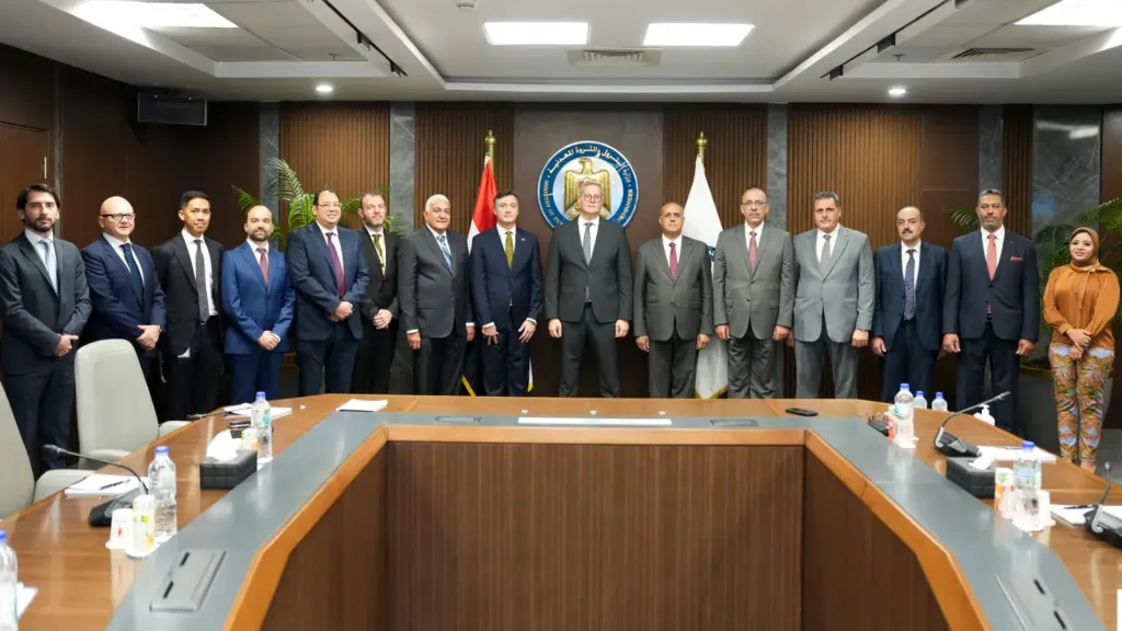 وزير البترول: مد التزام «إيني» بخليج السويس ودلتا النيل حتى 2040 لتعزيز إنتاج البترول والغاز