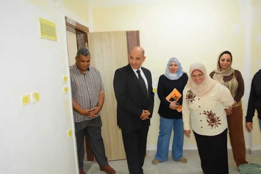 رئيس جامعة أسيوط يتابع جهود رفع الكفاءة بوحدات الإسكان والاستراحات المخصصة