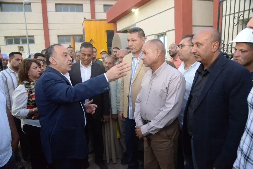 محافظ أسيوط يتفقد التشغيل التجريبي لمحطة صرف صحي قرية أولاد إبراهيم