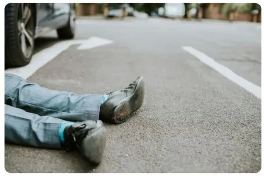 مصرع تلميذ دهسًا أسفل عجلات جرار زراعي في قنا