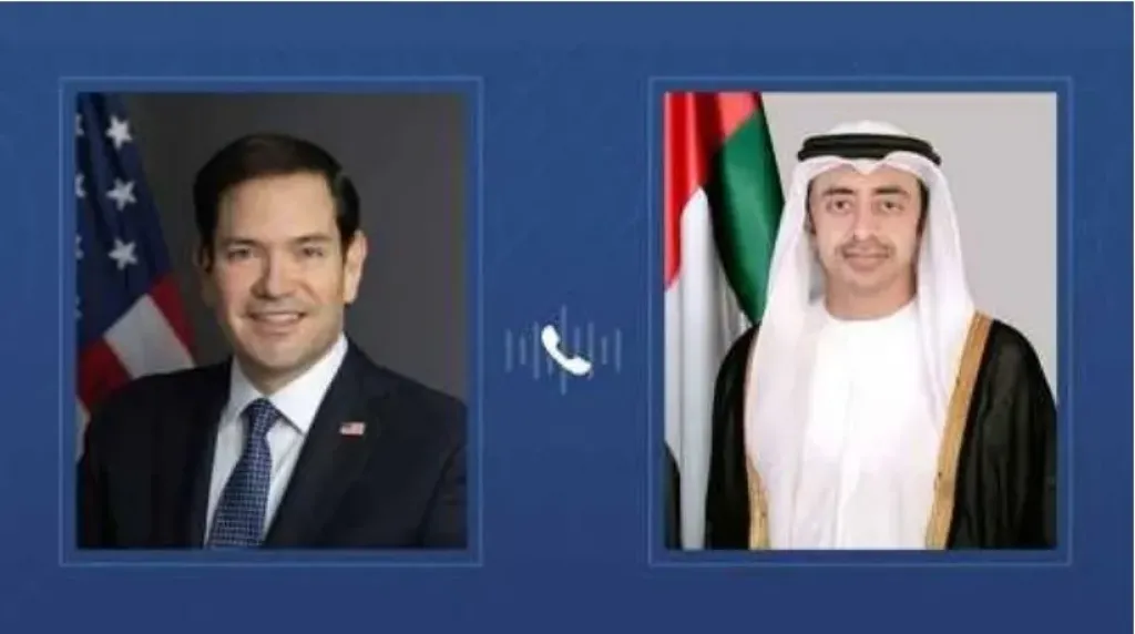وزير الخارجية الإماراتي ونظيره الأمريكي يبحثان هاتفيا التطورات الإقليمية والعلاقات الاستراتيجية